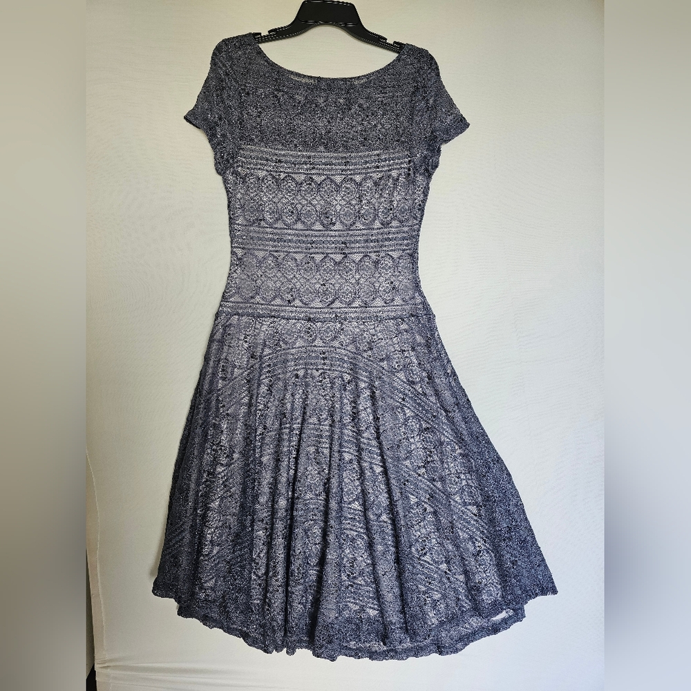 Sangria Lace Sequin Fit & Flare Cocktail Dress Grey/Lavender Size 12 - Picture 4 of 15